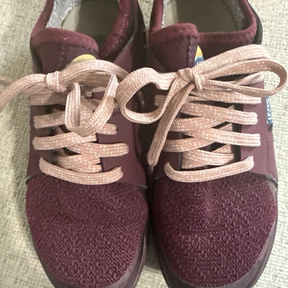 Lems Women's Burgundy Lace-Up Sneakers - Picture 7 of 12